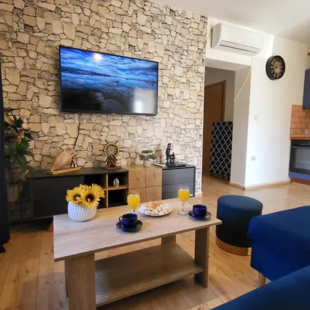 Daire Blue Stone-with Parking, Terrace And Bbq Zadar